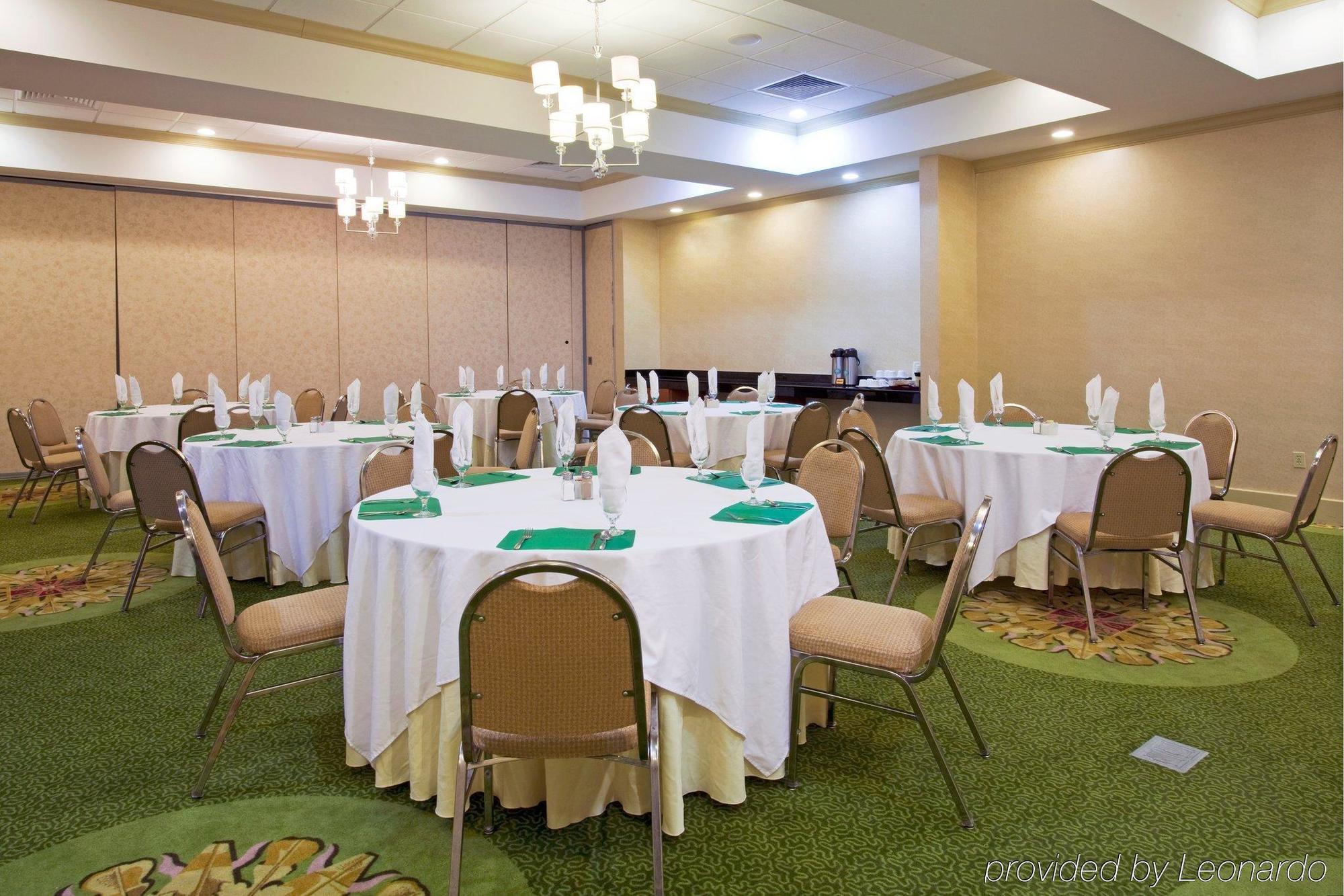 Holiday Inn Santee By Ihg Ресторант снимка